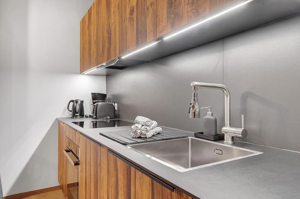 Kitchen or kitchenette, Living room