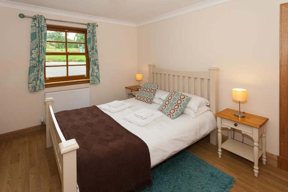 Honeysuckle Cottage at Williamscraig Holiday Cottages Apartment in Scotland