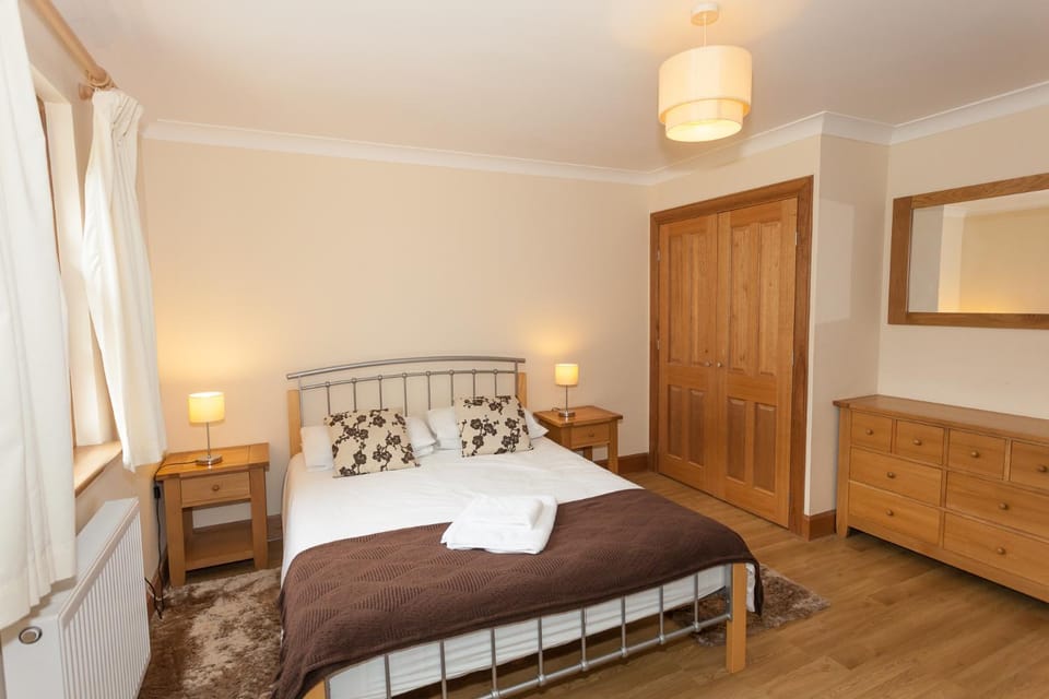 Honeysuckle Cottage at Williamscraig Holiday Cottages Apartment in Scotland