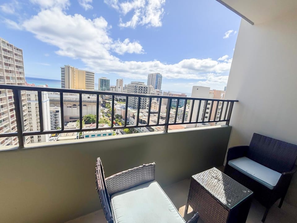 Patio, View (from property/room), Balcony/Terrace