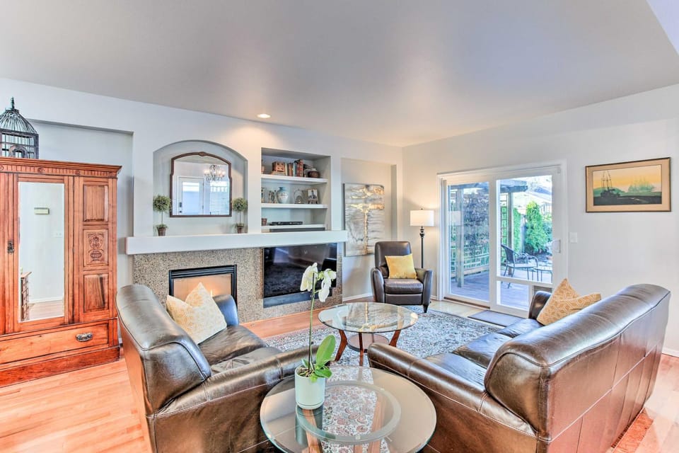 Tacoma Home with Garden and Pond about 3 Mi to Beach! House in Federal Way