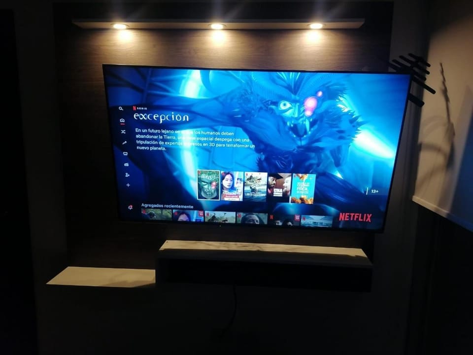 Communal lounge/ TV room, TV and multimedia, Evening entertainment