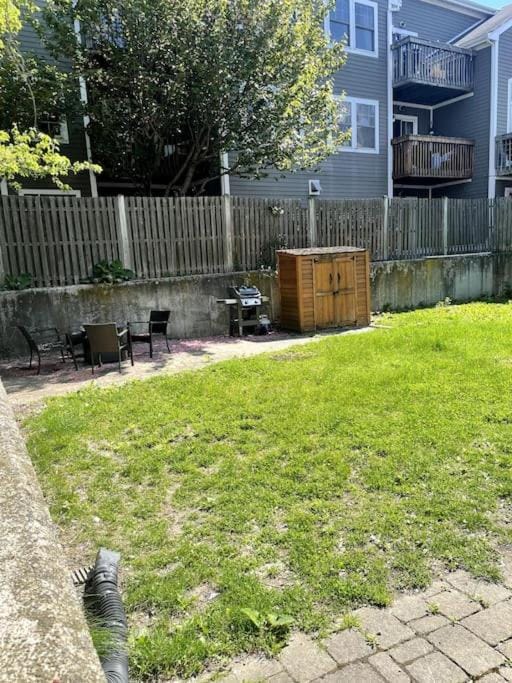 Lovely Two Bedroom Condo in South Boston Apartment in South Boston