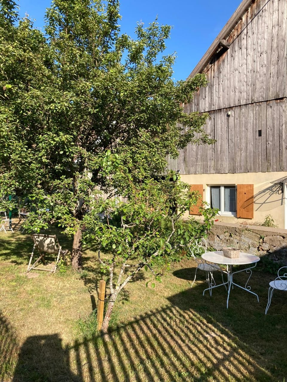 Day, Garden, Dining area, Garden view