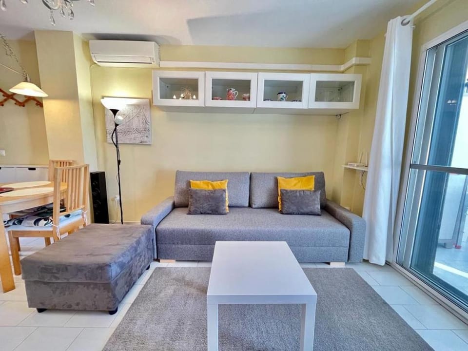 Living room, air conditioner
