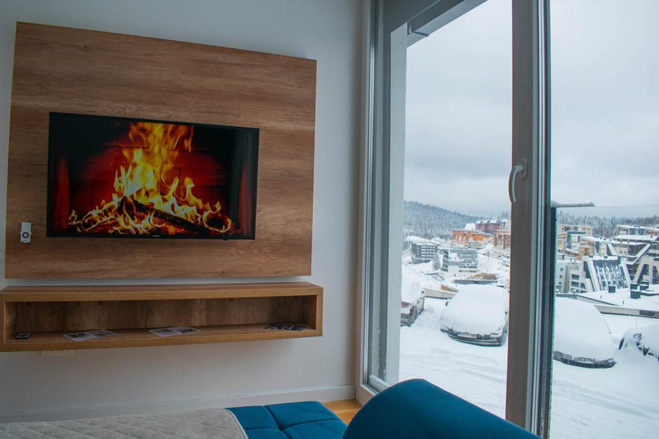 View (from property/room), Living room, Entertainment