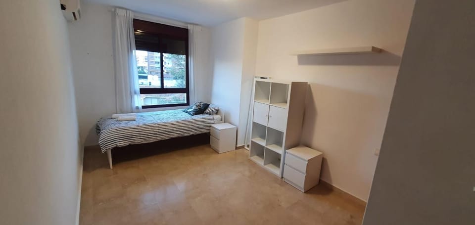 Gran piso cerca Centro Comercial y Playa Apartment in Ceuta