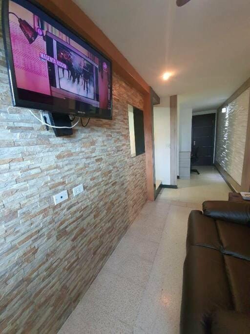 R.1111 Estudio ejecutivo, práctico, en el centro. Apartment in Panama City, Panama