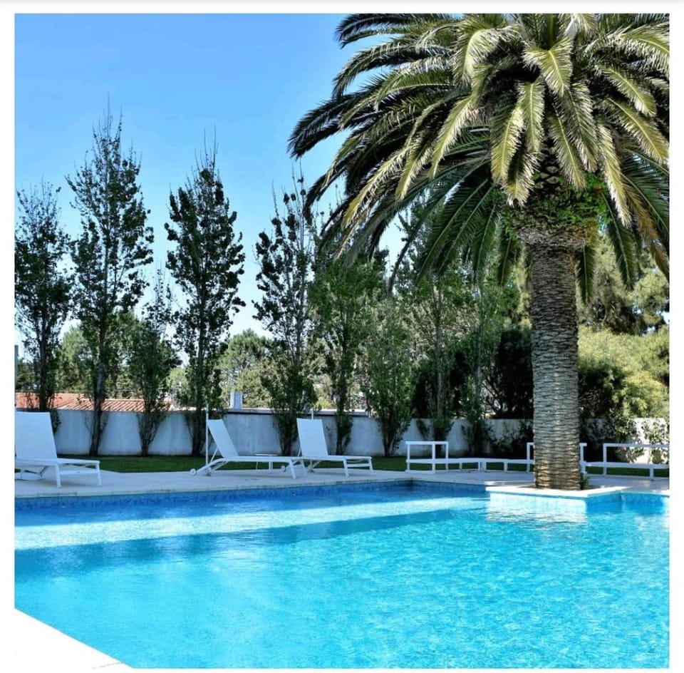 Solarium, Swimming pool