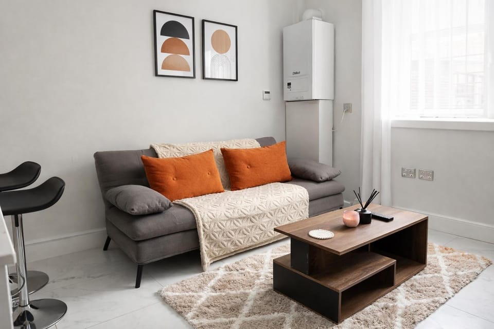 Living room, Seating area