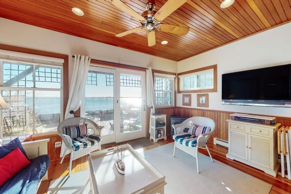 Commercial Street Retreat House in Provincetown