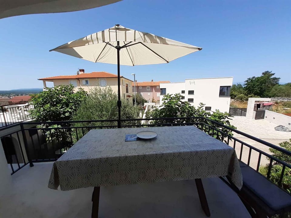 Summer, Balcony/Terrace
