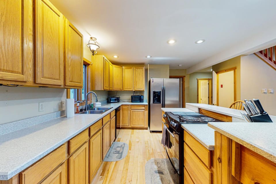 Wooded Wonder House in Dover