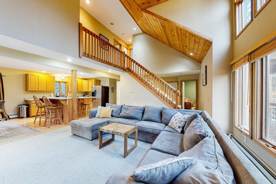 Wooded Wonder House in Dover