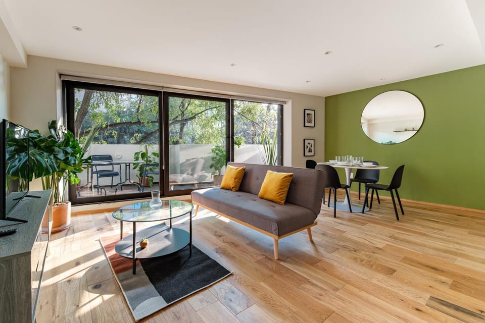 Living room, Seating area, Dining area