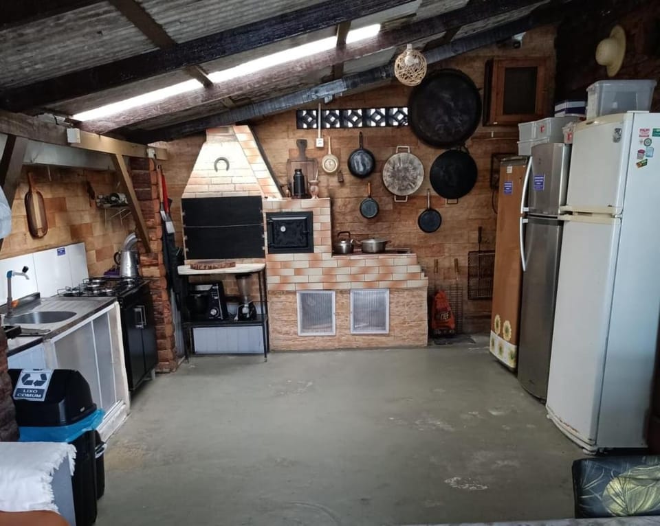 Kitchen or kitchenette, oven, stove