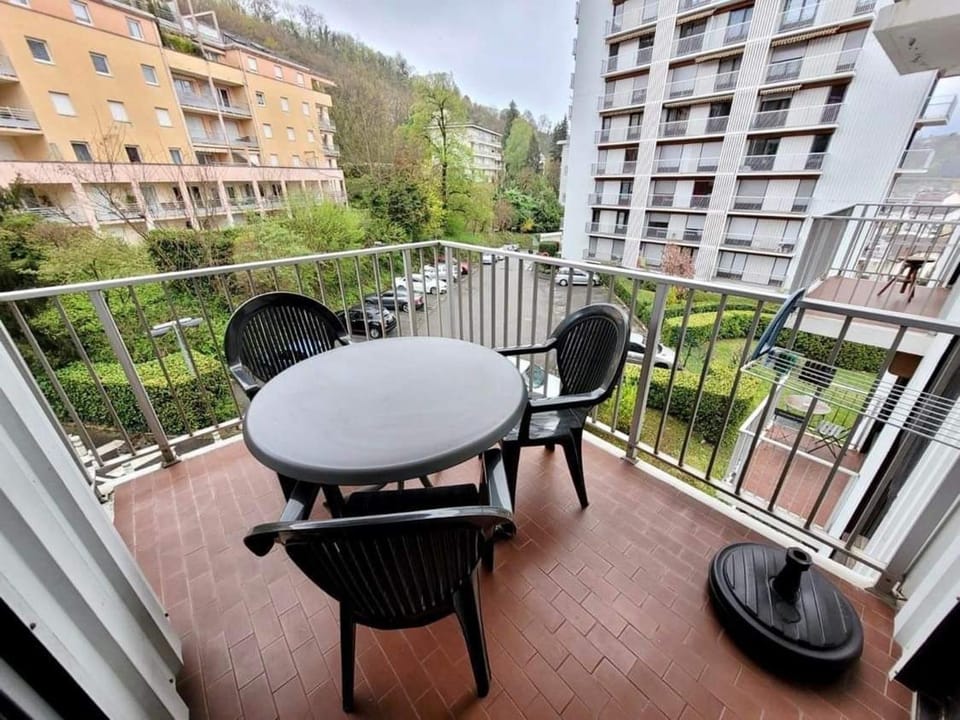 T1 Bis en résidence avec parking à Aix-les-Bains - FR-1-555-76 Apartment in Aix-les-Bains