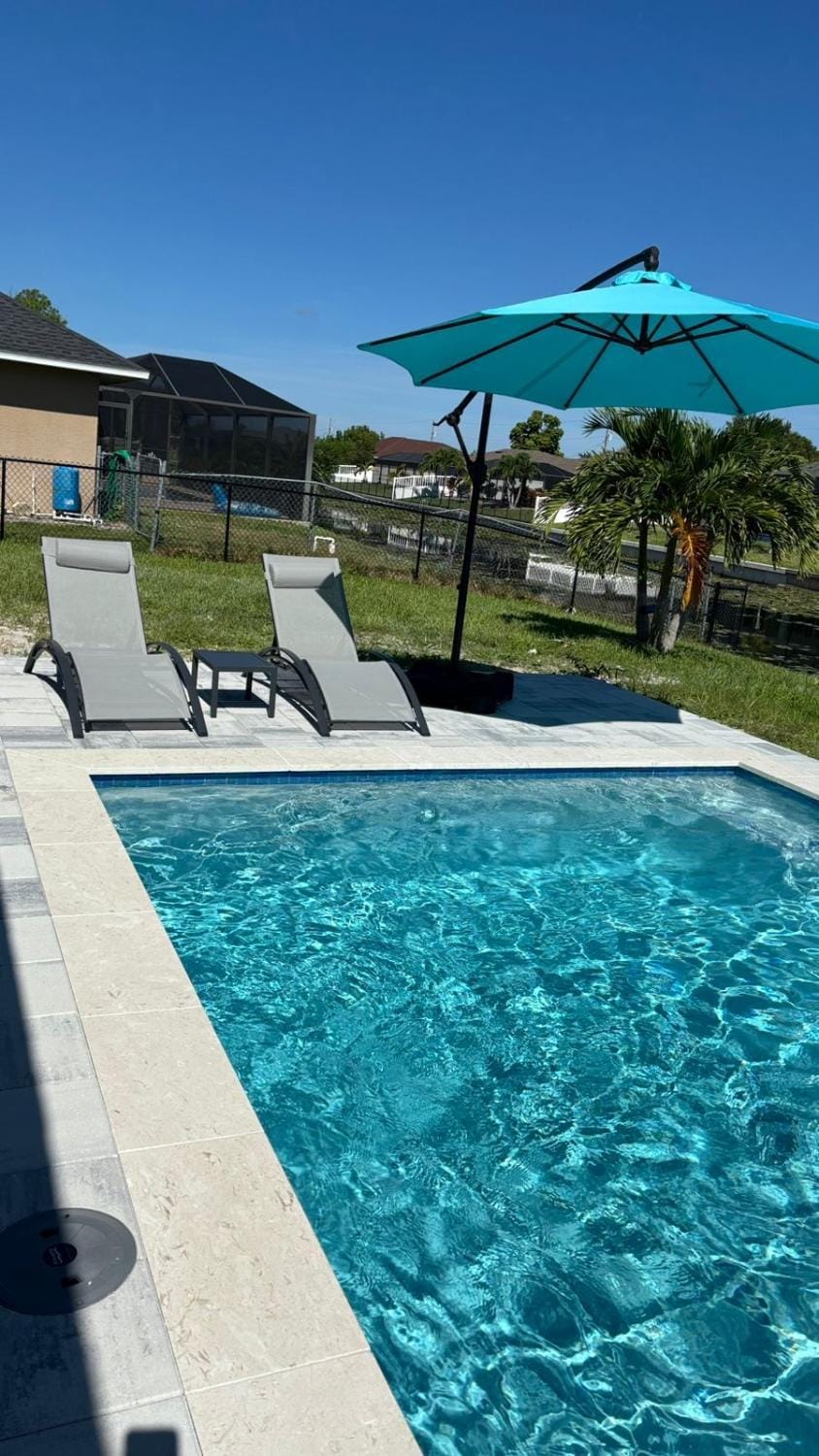 New house with canal view in Cape Coral House in Cape Coral