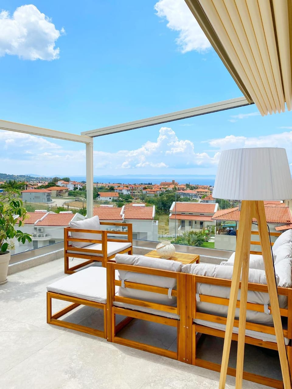 Day, Natural landscape, BBQ facilities, View (from property/room), Balcony/Terrace, Living room