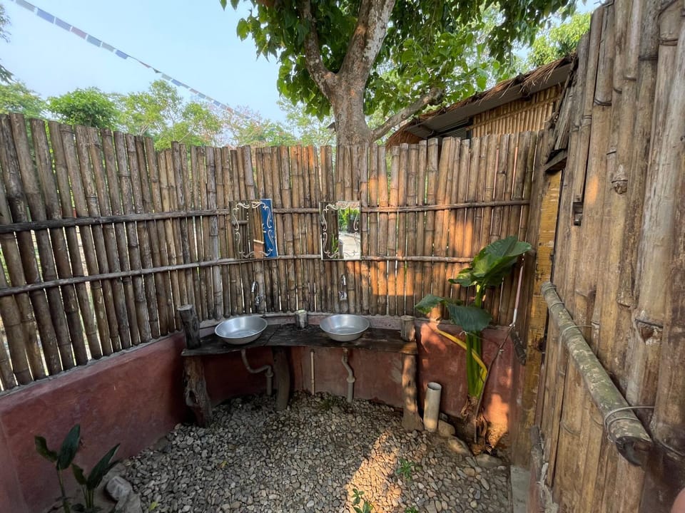 Bamby Chilling House - Feel The Nature - Sauraha , Chitwan Bed and Breakfast in Bagmati Province, Nepal