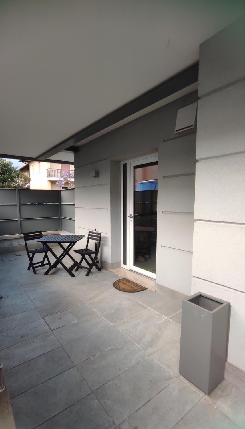 Property building, Balcony/Terrace