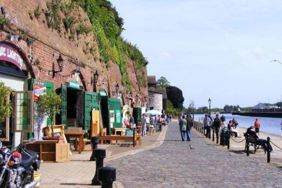 Beautiful Ground floor apartment with Parking, Exeter Apartment in Exeter