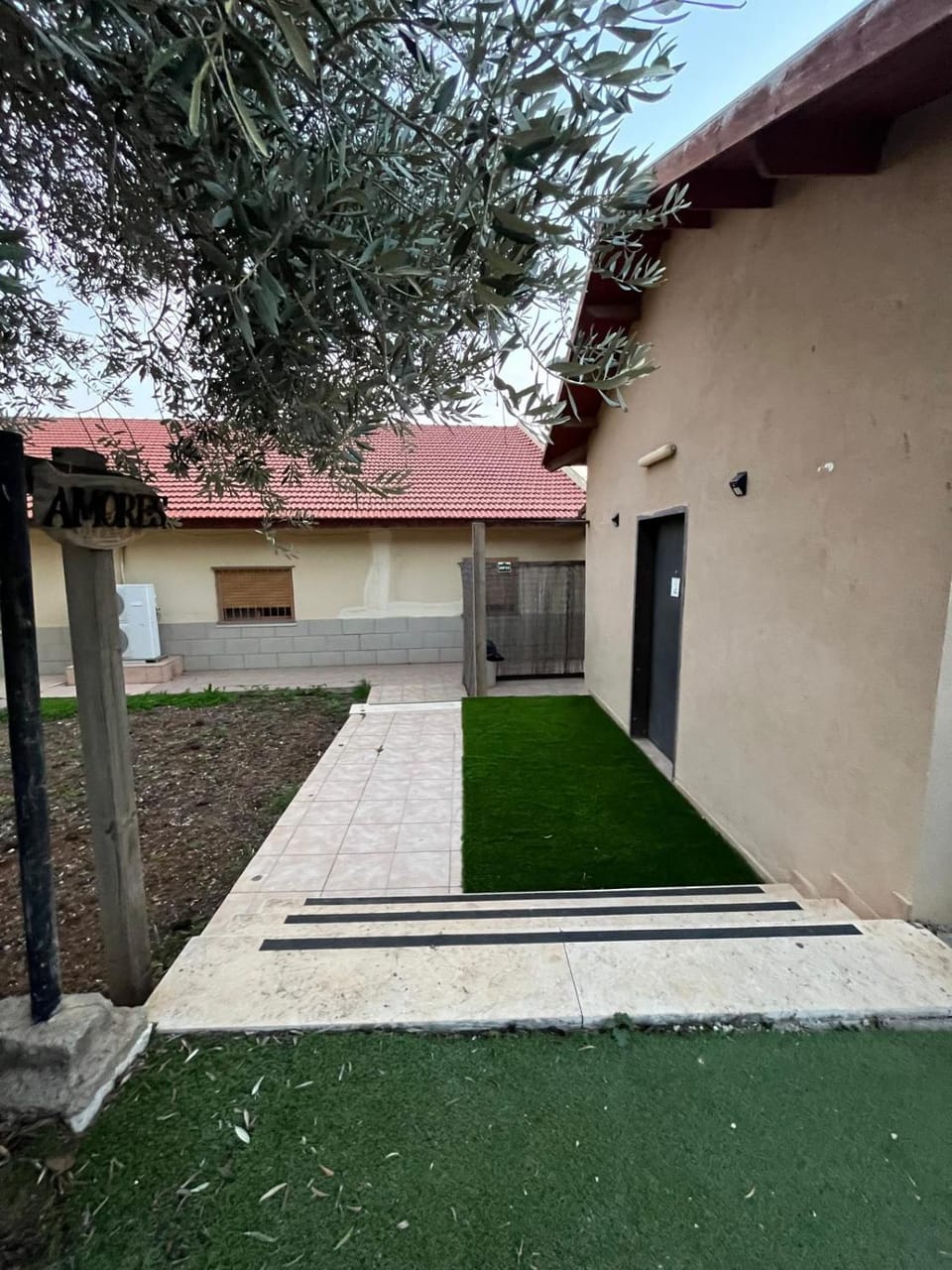 צימרים בצפון וסביב כרמיאל בצפון-Amoresכרמיאל והסביבה Love hotel in North District