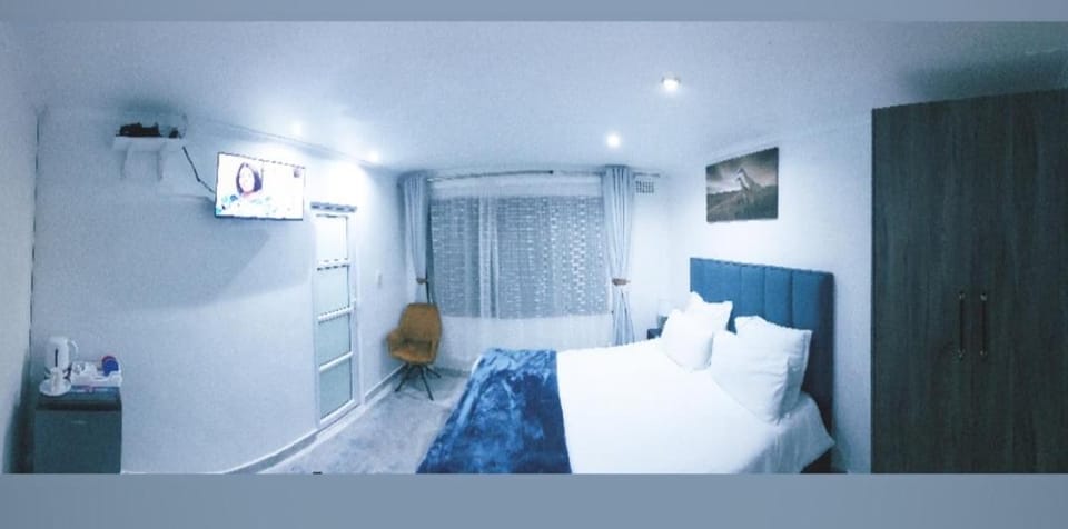 Bed, Bedroom, wardrobe