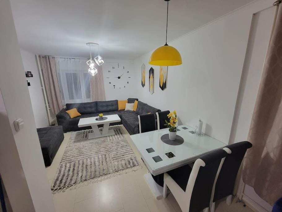 Spacious Apartment in Novi Sad Apartment in Novi Sad