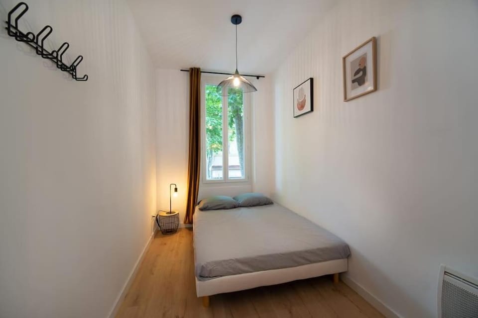 apartment air conditioning balcony 5 couchages Apartment in Marseille