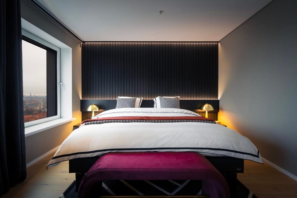 Bed, Photo of the whole room, Bedroom