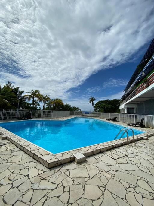 FACE À LA MER Apartment in Martinique