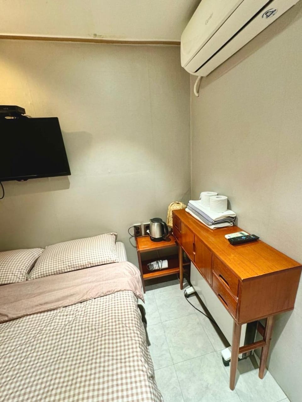 Maison Yongsan Myeongdon Hotel Hostel in Seoul