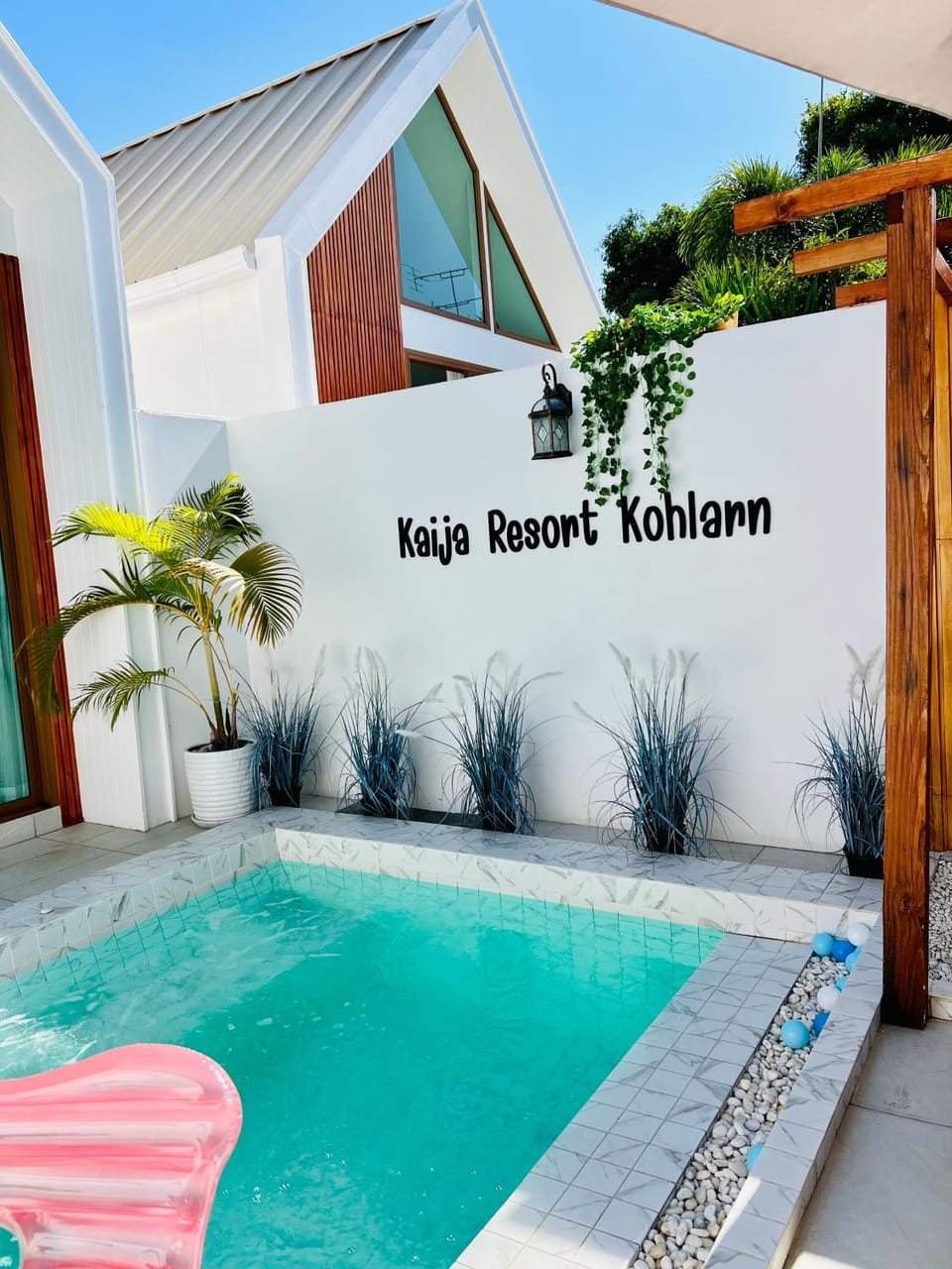 Kaija Resort Bed and Breakfast in Chon Buri Changwat