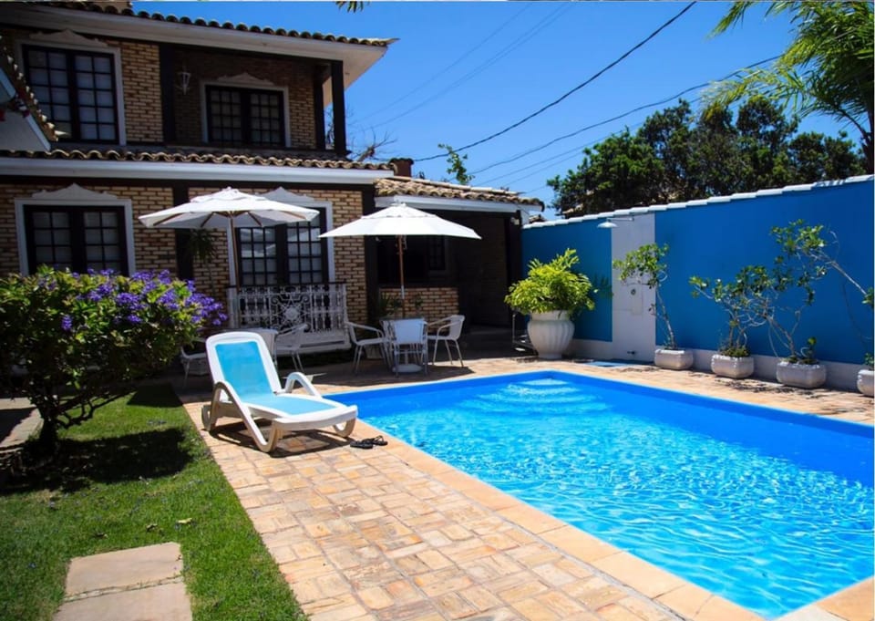 Property building, Day, Garden, Swimming pool, Swimming pool