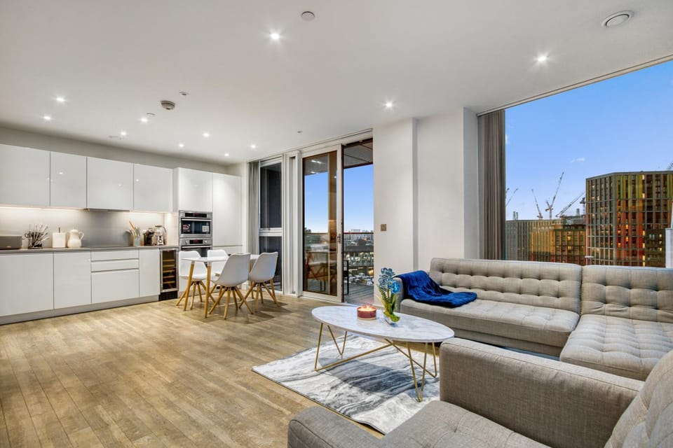 2 Bed 2 Bath Next to Nine Elms Station - Zone 1 Apartment in London
