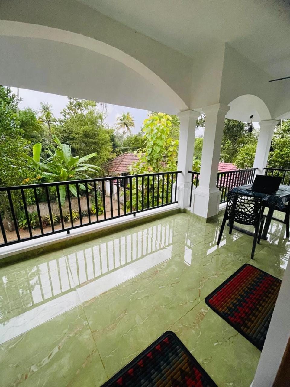 Seating area