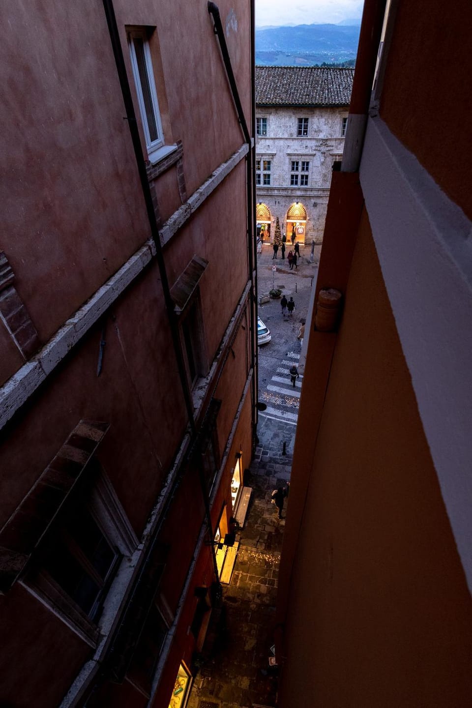 Neighbourhood