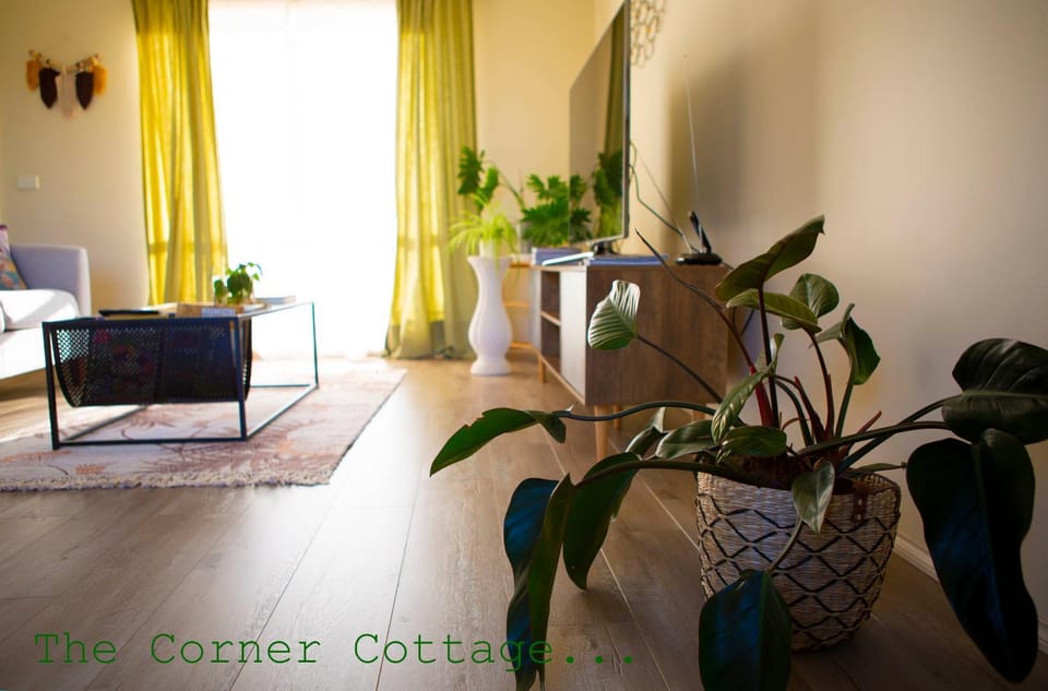 Corner Cottage House in Melbourne