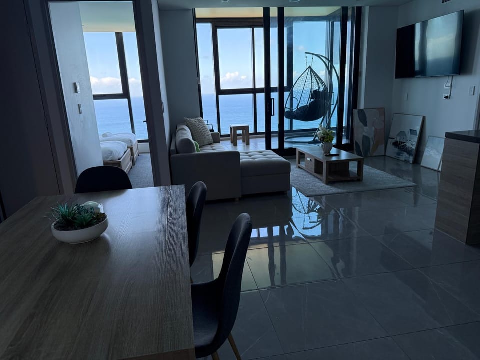 Surfers Paradise New Beachfront Apartments Apartment in Surfers Paradise