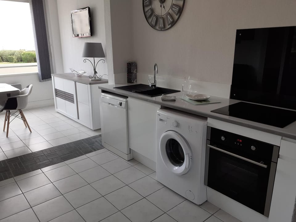 Les Rivages de Rochelongues, T3, piscine, clim, parking Apartment in Agde