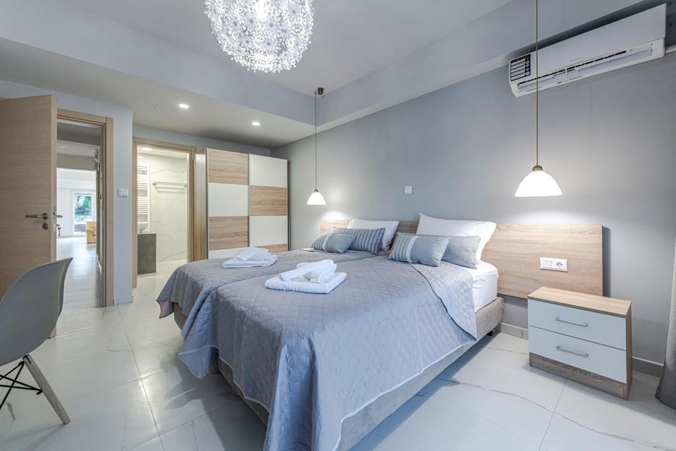 Island Rodos Pool Suites Apartment in Ialysos