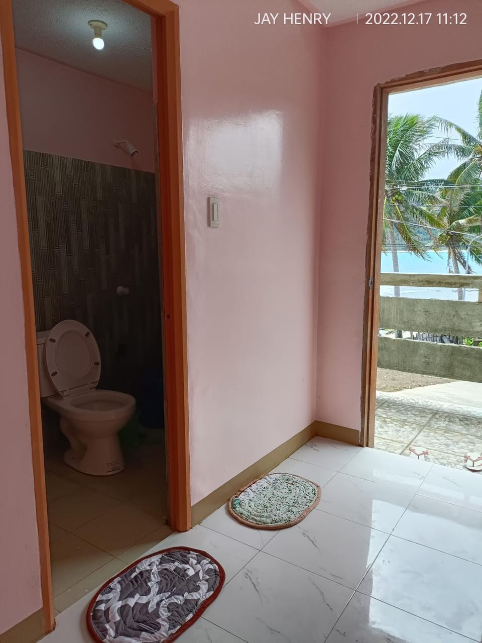 Ocean View Room Jay Henry's Transient House Bed and Breakfast in Ilocos Region