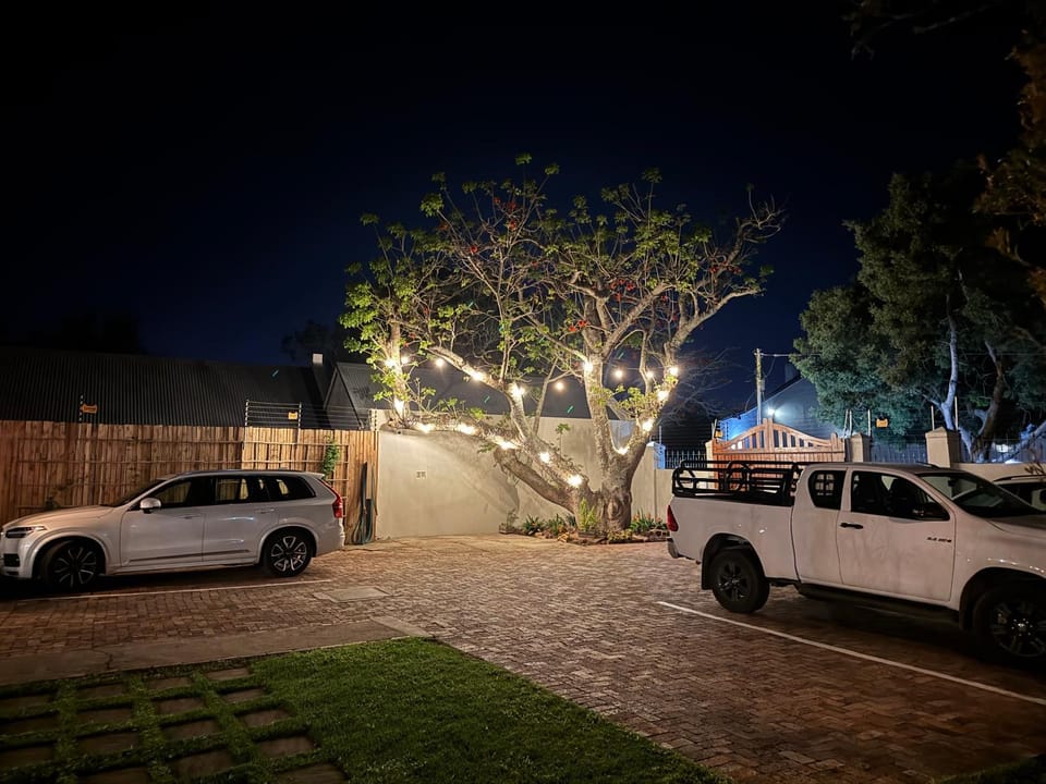 Property building, Parking