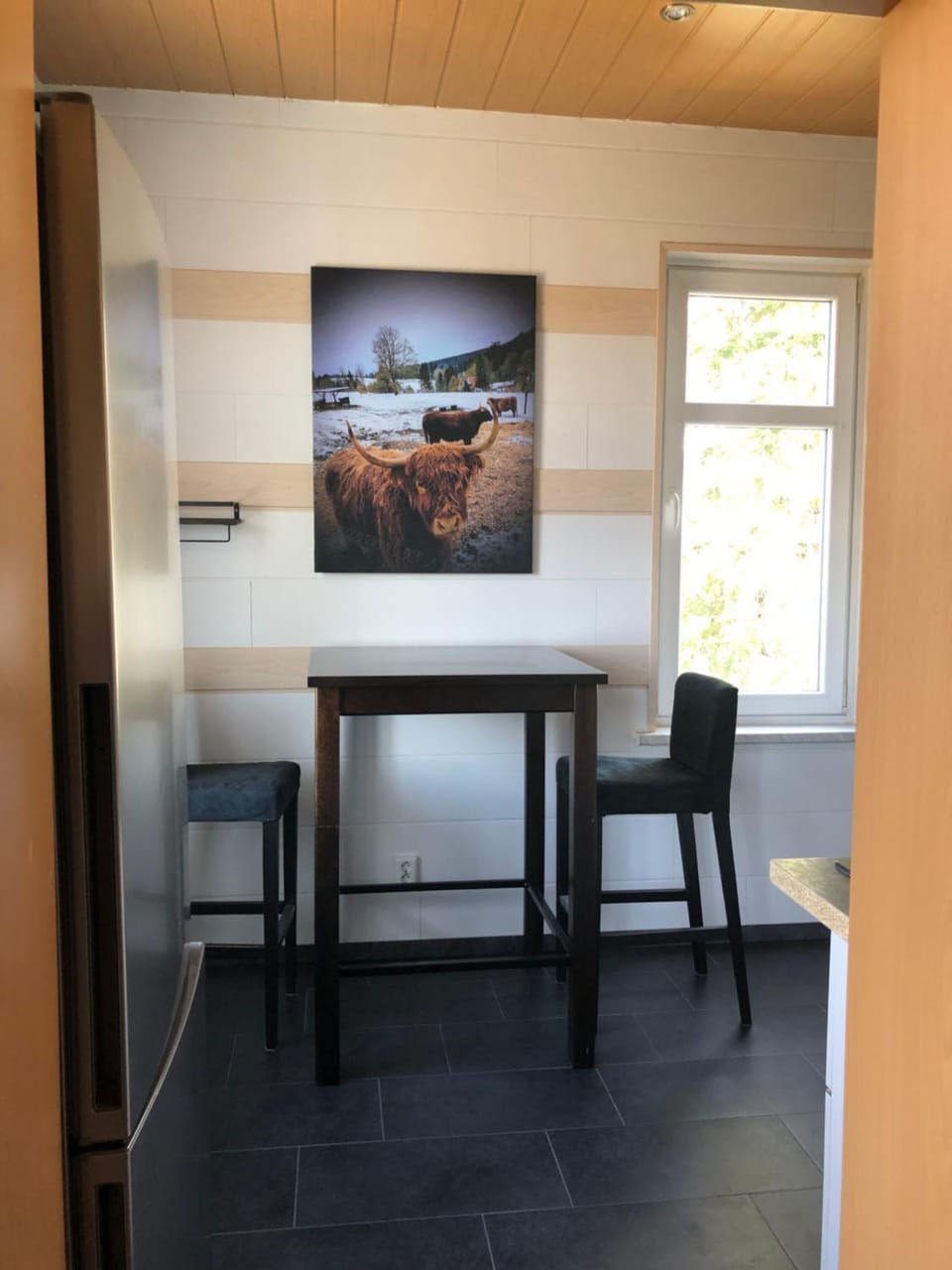Dining area, kitchen