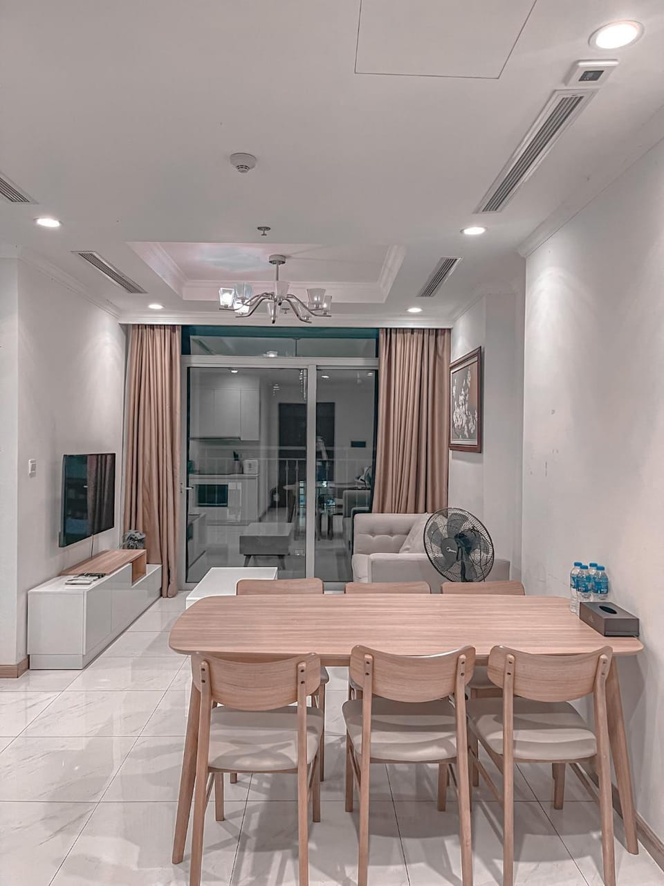 2 bedrooms Vinhome Central Park Apartment in Ho Chi Minh City