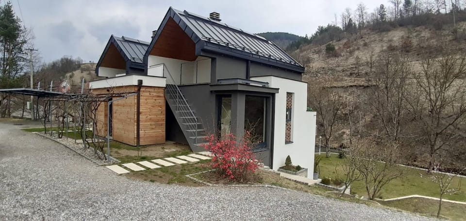 Domus in natura House in Serbia