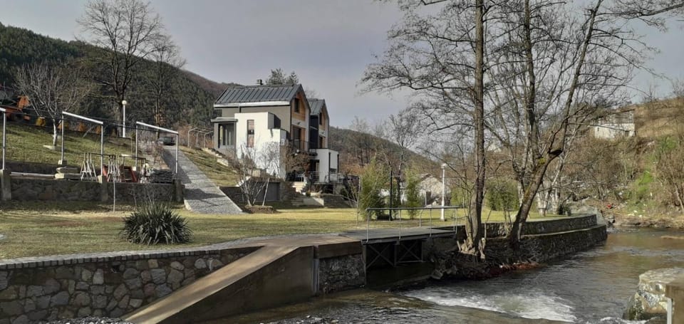 Domus in natura House in Serbia