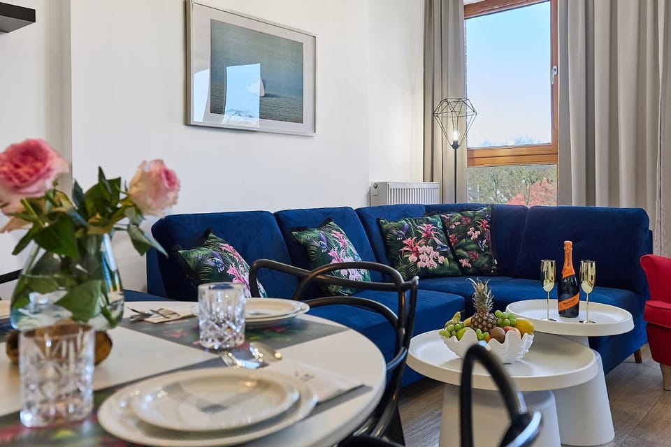 Golden Hour Apartments - Platan Tower 36 Apartment in Swinoujscie