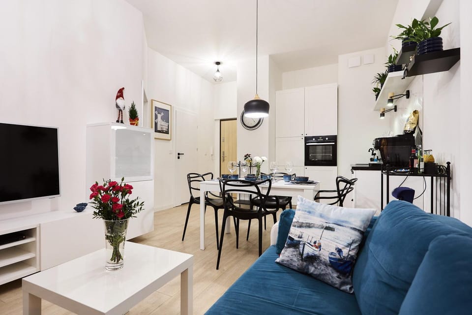 TV and multimedia, Kitchen or kitchenette, Living room, Seating area, Dining area, minibar